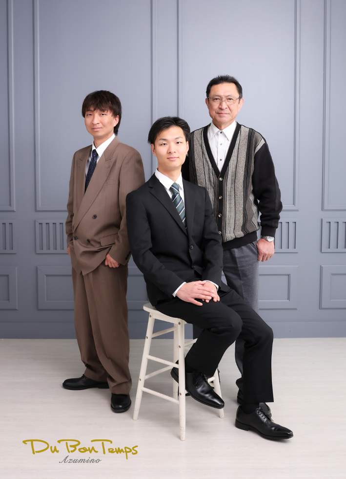 頑張ったお宮参り！ドキドキ一年生！クールに成人男性！みんなで仲良く七五三！